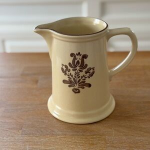 Vintage Pfaltzgraff Village 7” Pitcher